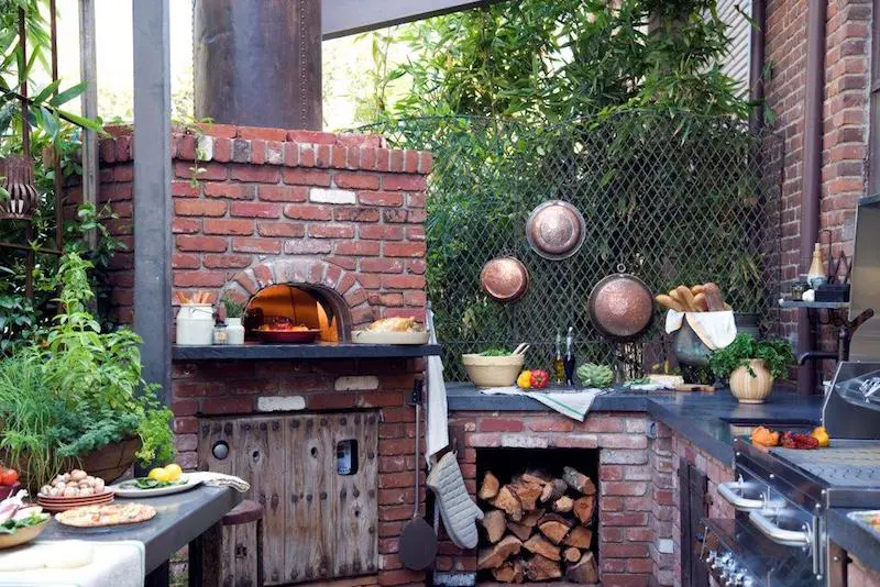 Outdoor Brick Mountain Home