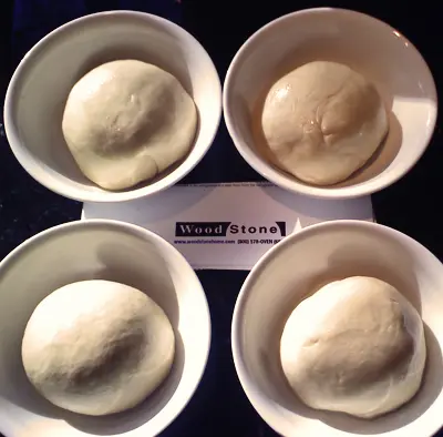 dough pizza dough