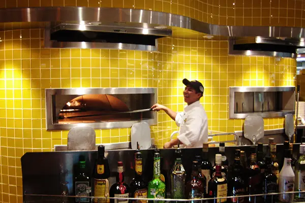 WS-MS-7-RFG-IR // California Pizza Kitchen